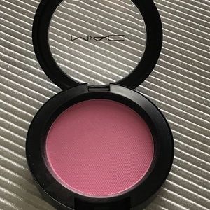 MAC Blush / Peony Petal